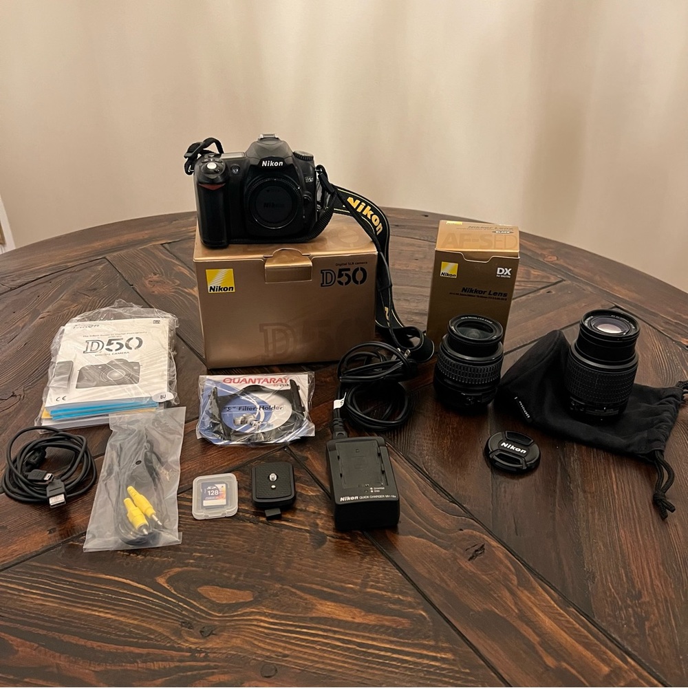 Nikon D50 DSLR Camera w/Accessories